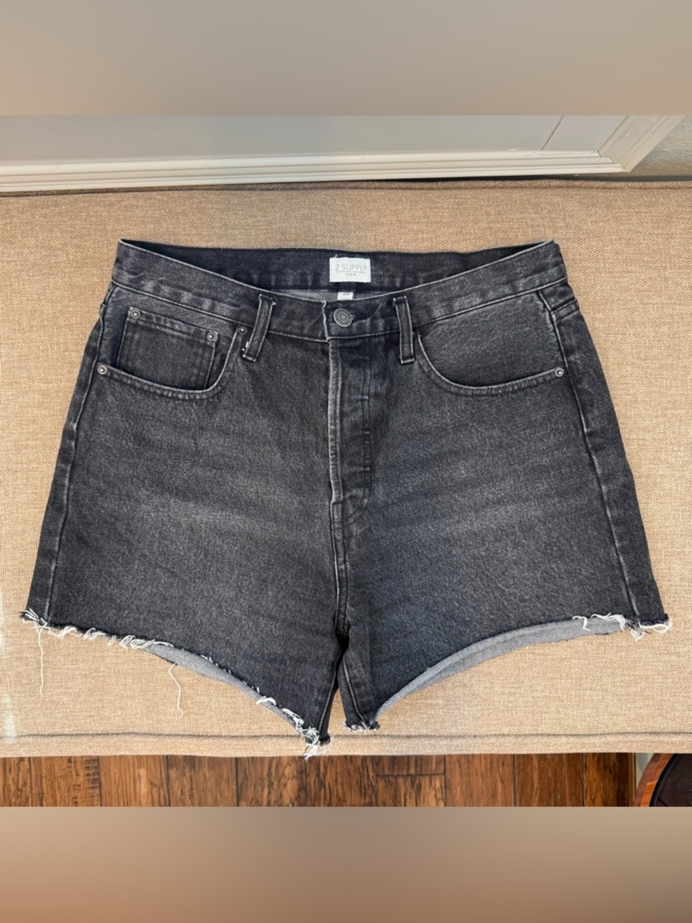 Z Supply Black Denim High Rise Raw Hem Denim Shorts Womens 29